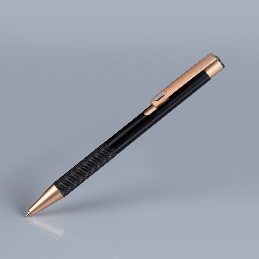 L159-000 Bolígrafo de aluminio negro "STRONG", con terminales encobrizados. - Imagen 1
